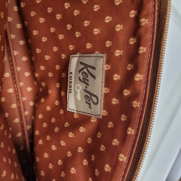 Fossil  Key-per 2pc Poppy Floral Lg Makeup/clutch Logo Sm Clutch Coin NWOT - Picture 5 of 11